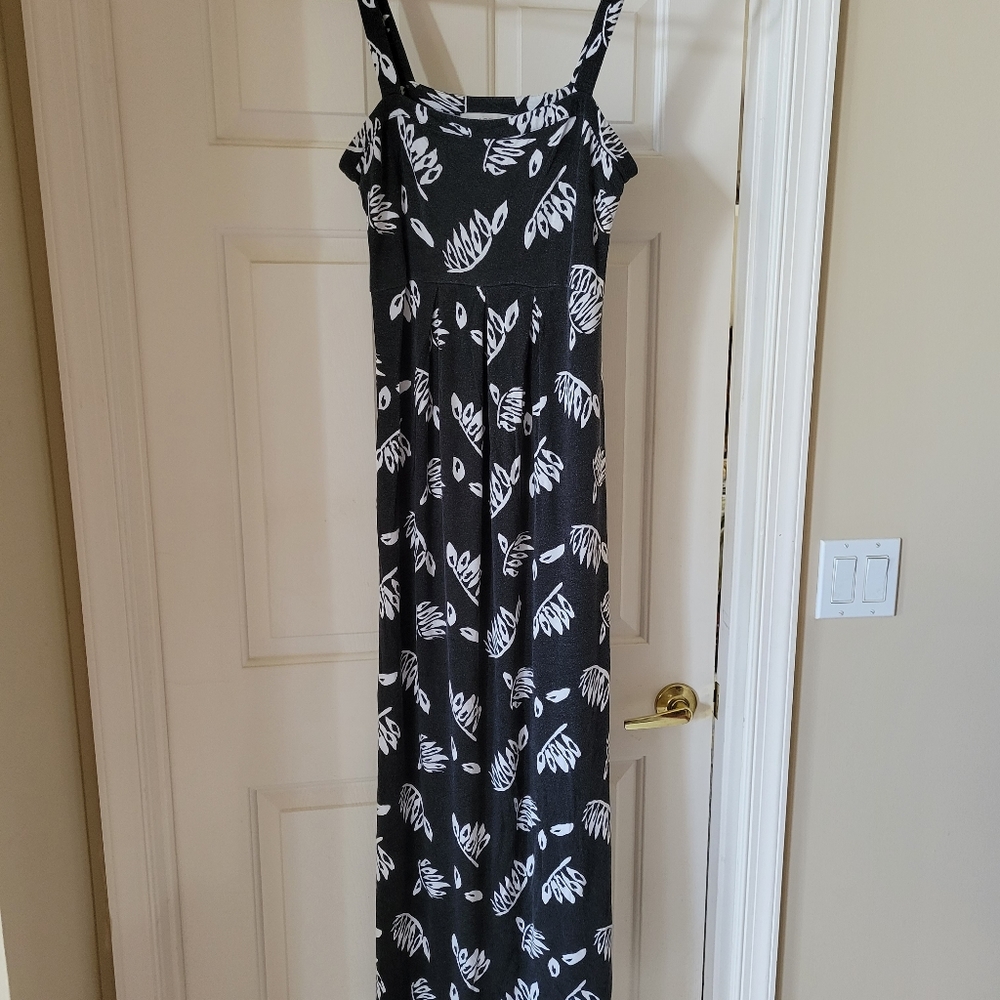Maxi Dress Black and White